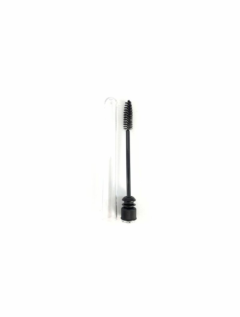 https://lillynails.eu/pub/media/catalog/product/cache/ab351c3408c39bcd8ad6b821655cbc6b/i/m/img_20210416_092835.jpg