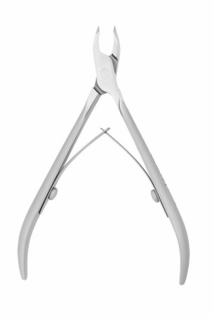 cuticle nippers 